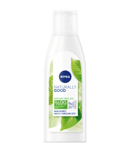 Yeni Nivea Naturally Good Yuz Temizleme Ve Bakim Serisi
